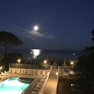 https://residence-florida.hotelinveneto.com